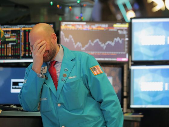 Day Trading: The Dream Alley Paved with Banana Peels